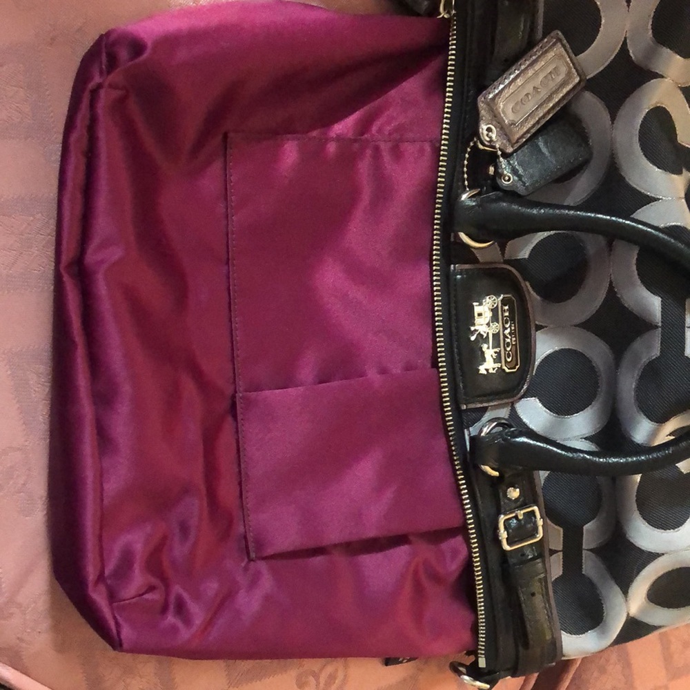 Coach handbag - Picture 14 of 16